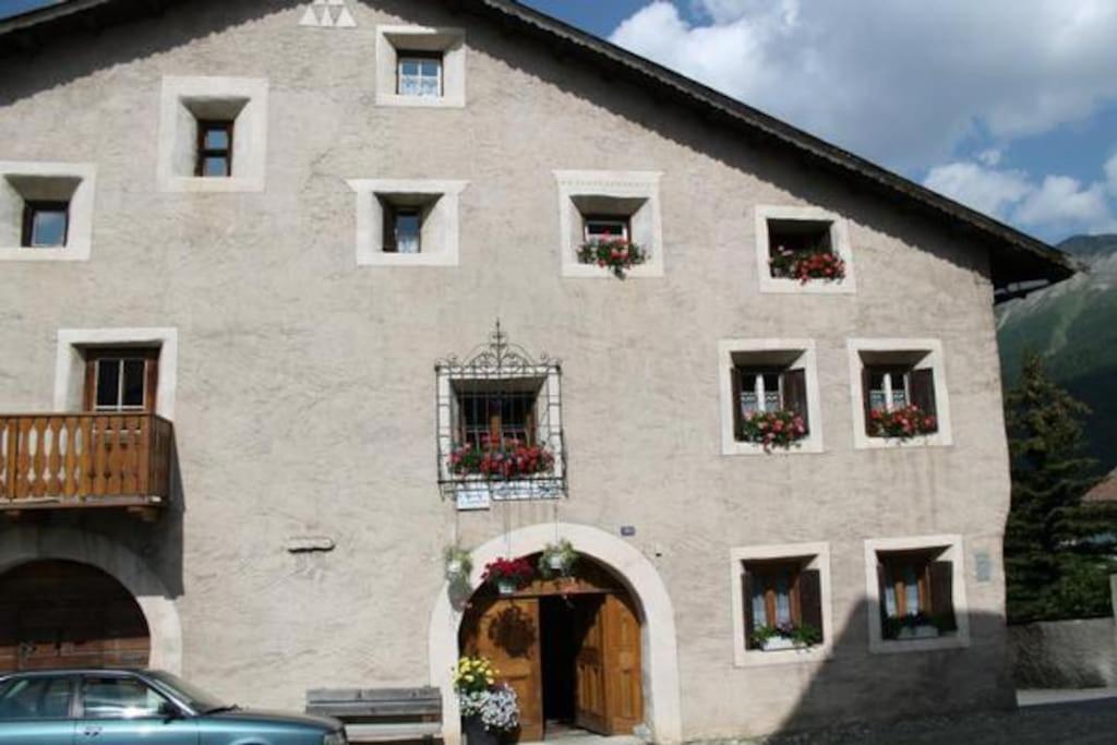 Chesa Margadant Appartement Zuoz Buitenkant foto