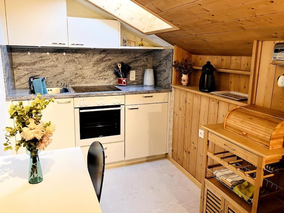 Chesa Margadant Appartement Zuoz Buitenkant foto